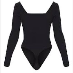 American Eagle Black Square-Neck Long-Sleeve Bodysuit